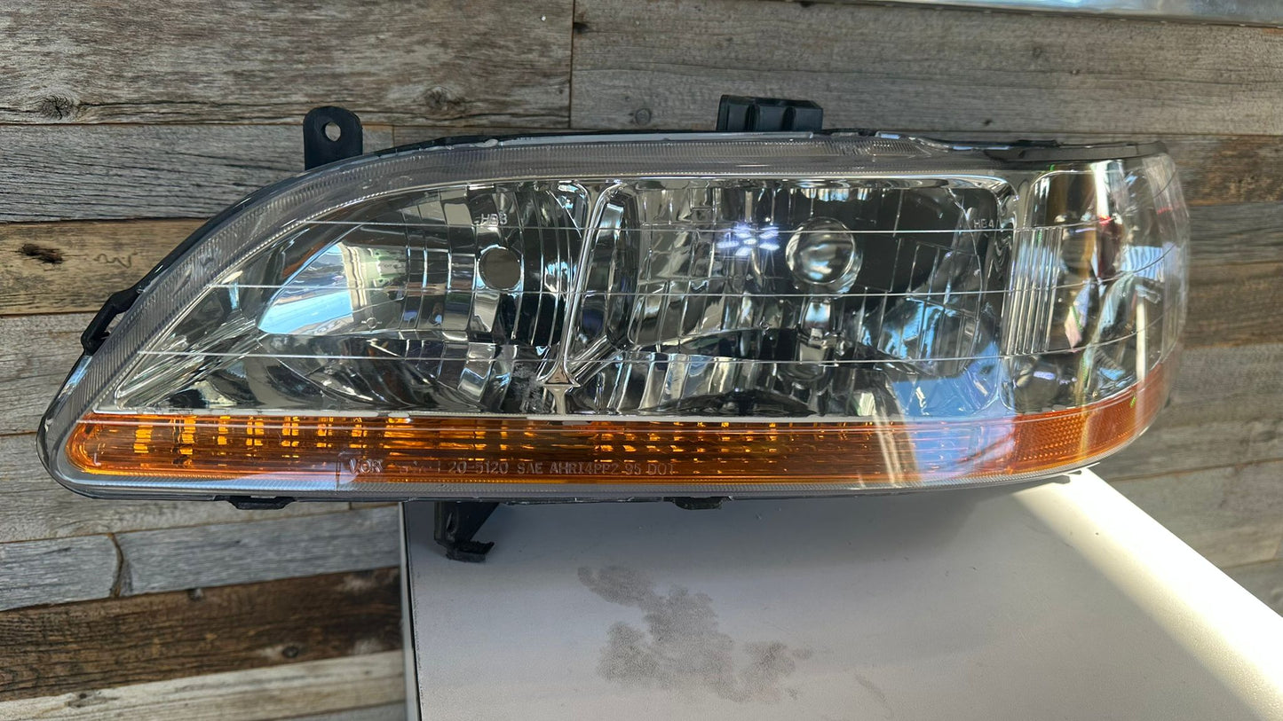 Honda Accord  1998-2002 HEADLAMP DRIVER ASSEMBLY COMPOSITE TAIWAN