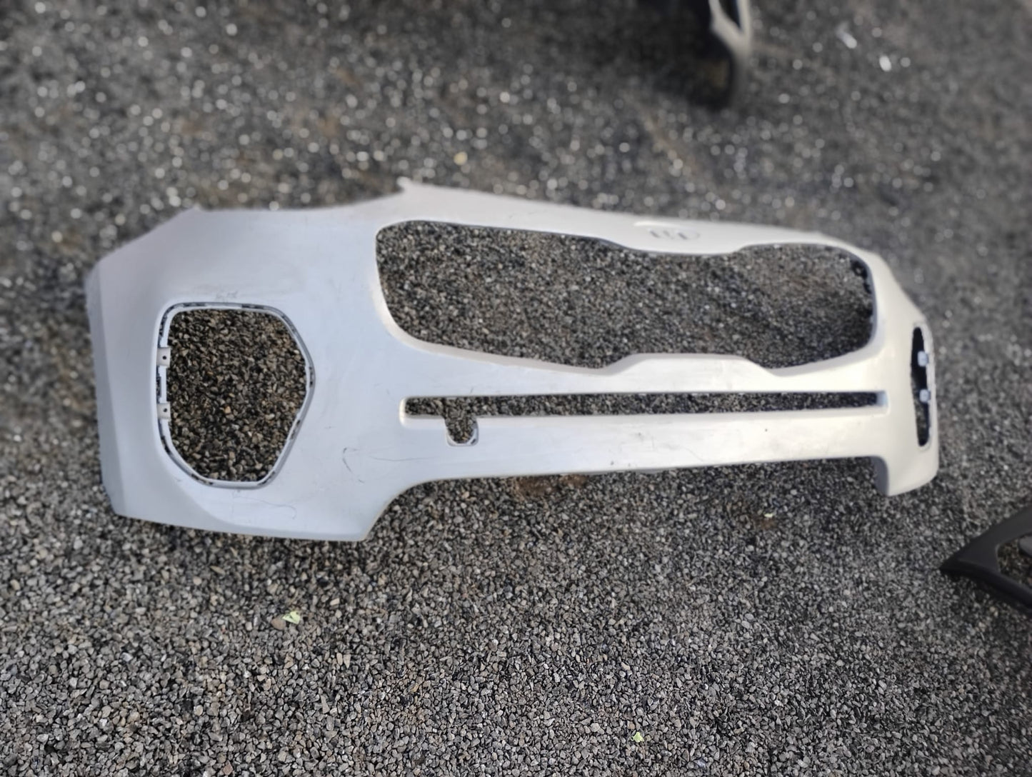 KIA SPORTAGE SPTG FWD F. BMP PRM W/O SENSOR HOLE(OTN) 2017-2019