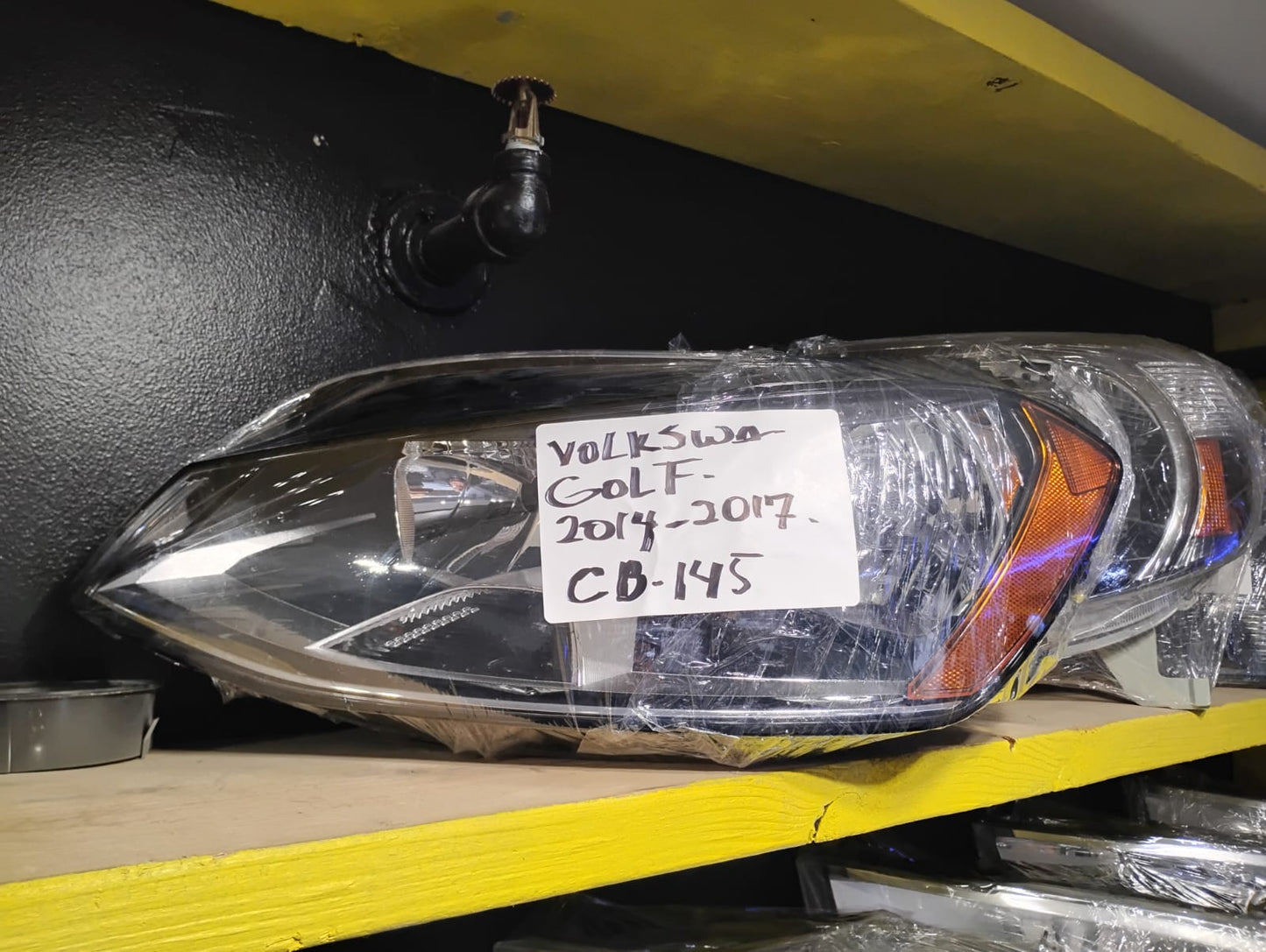 VOLKSWAGEN GOLF 2014 2017 Driver Headlamp assy composite Halogen