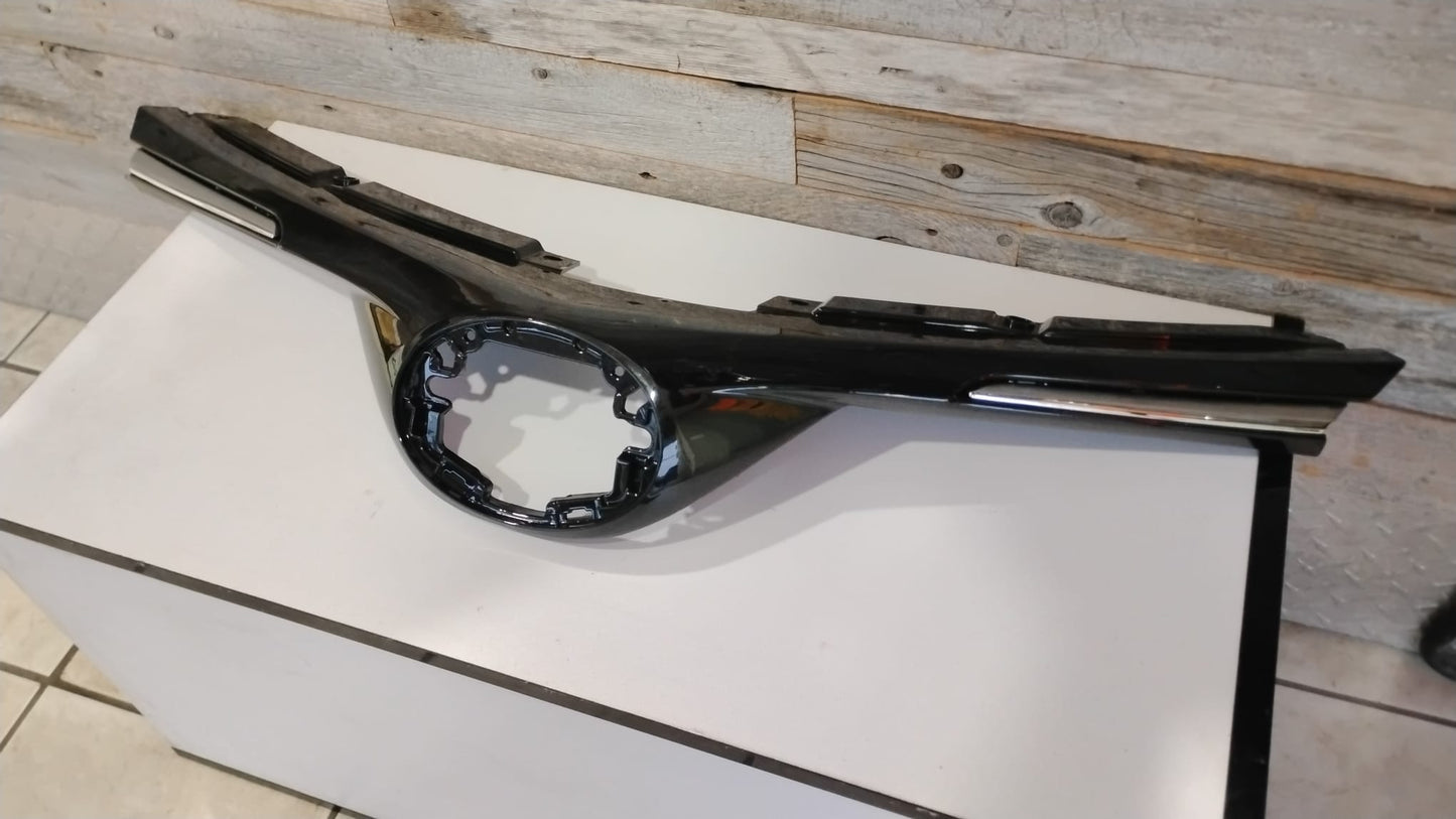 TOYOTA RAV4 2016 2018 Grille assy LE|XLE|LIMITED