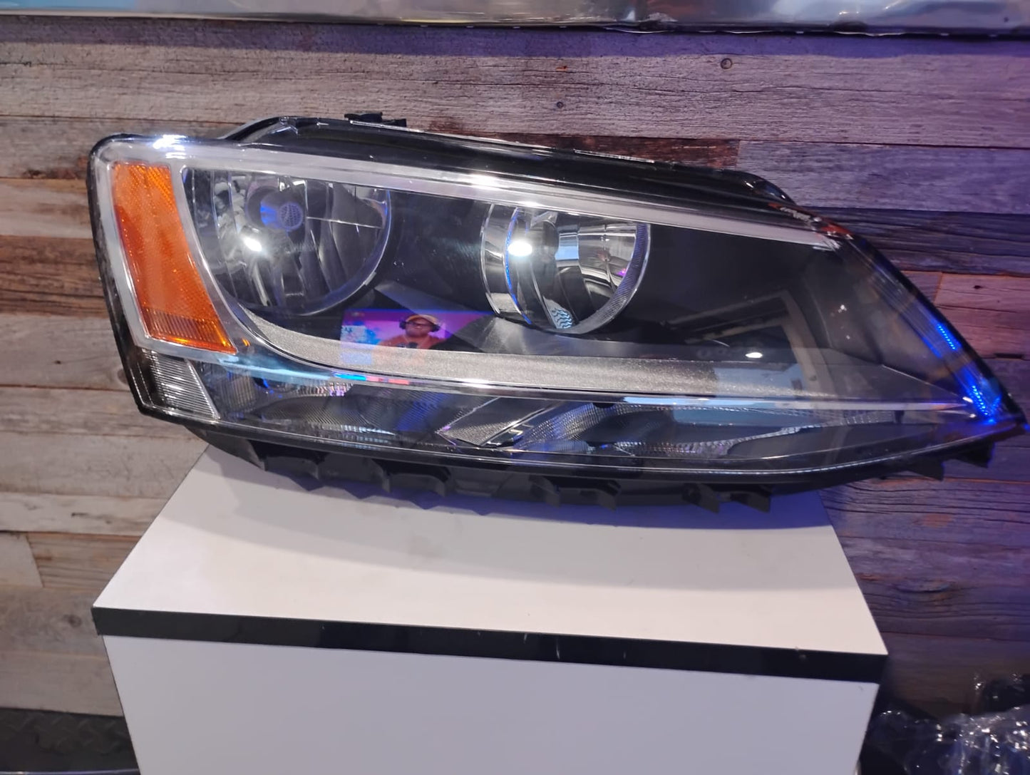 VOLKWAGEN JETTA 2011 2016 PASSAGER RT Headlamp assy composite Sedan