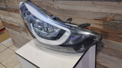 HYUNDAI ELANTRA PASSAGER -LMP RH ASS WO/LED KOR SDN ELNTRA 14-16