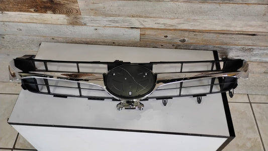 TOYOTA CAMRY 2015 2017 Grille assy LE|XLE; w/o Pre-Collision System