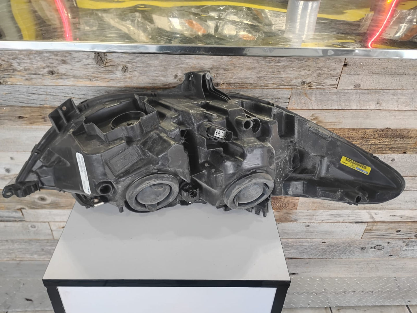 FORD FUSION 2017 2020 LT Headlamp assy composite Halogen; w/Signature Lighting