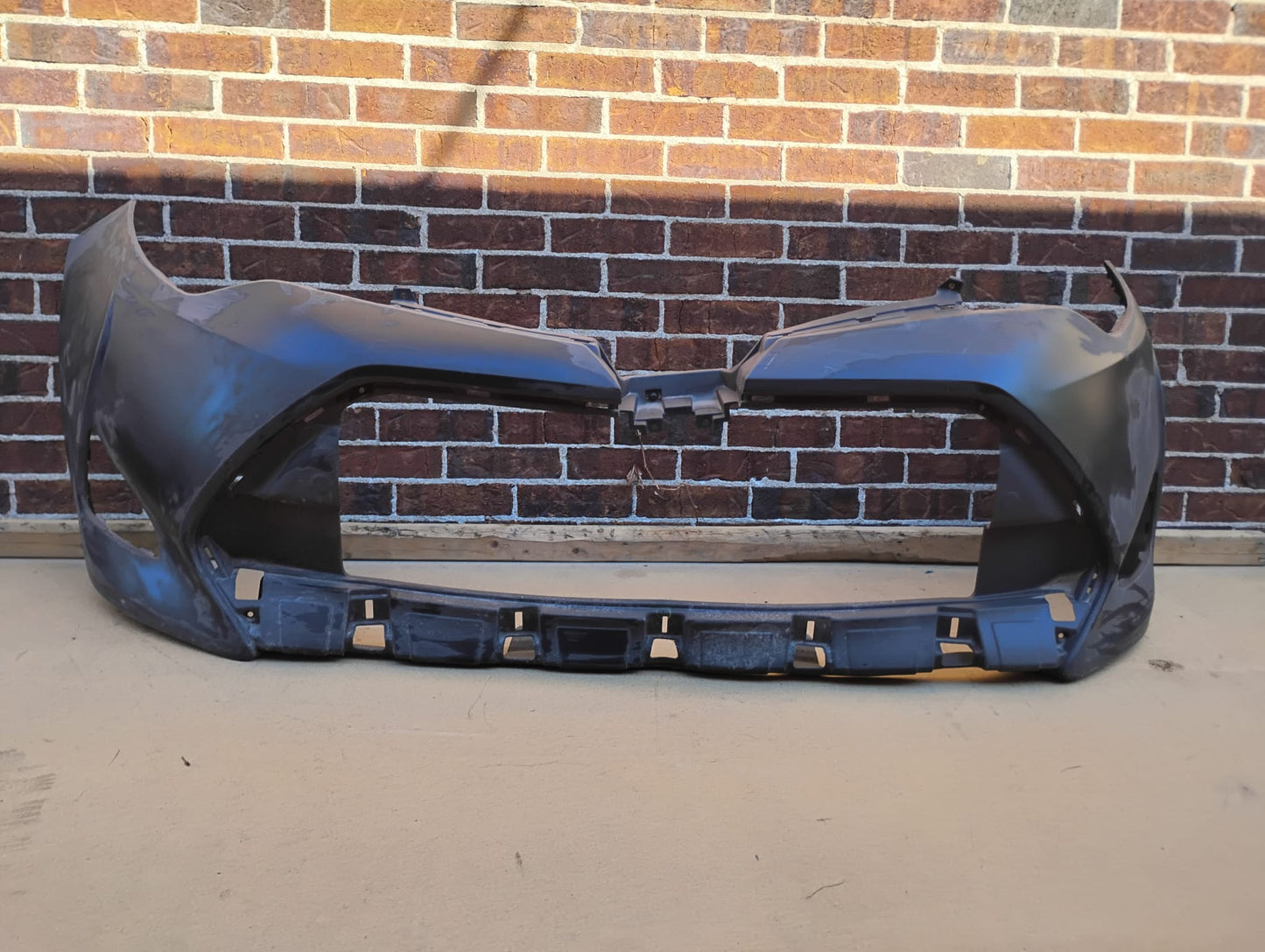 TOYOTA COROLLA 2017 2019 Front bumper cover CE|L|LE|LE ECO|XLE; w/o Sport; prime