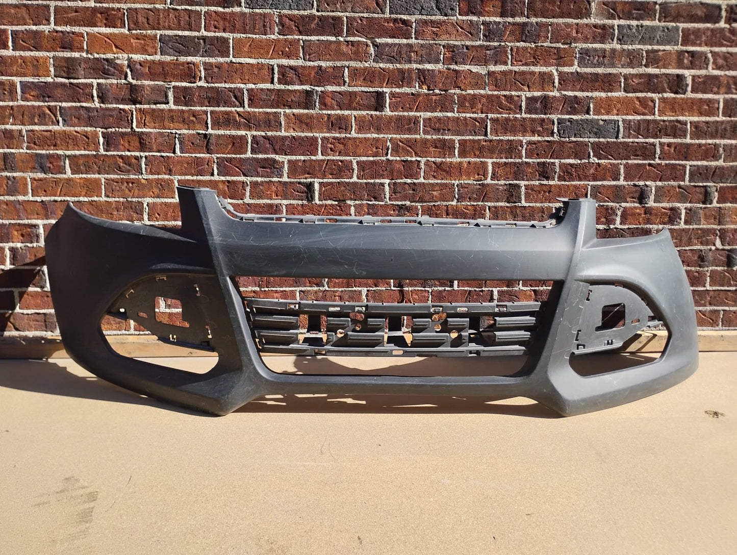 FORD ESCAPE FRONT BUMPER MAT -SEN -CAM ALL ESCP 13-16
