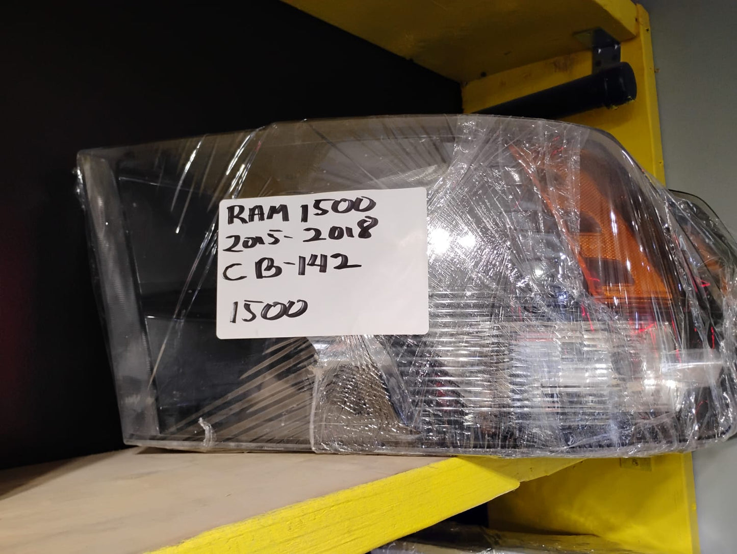 Dodge Ram 1500 2008-2018 Driver Headlamp assy composite Projector Type; Black