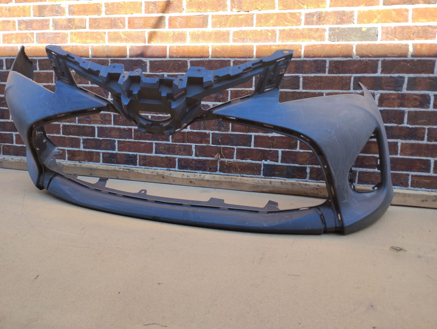 TOYOTA YARIS 2015 2017 Front bumper cover H/B; prime