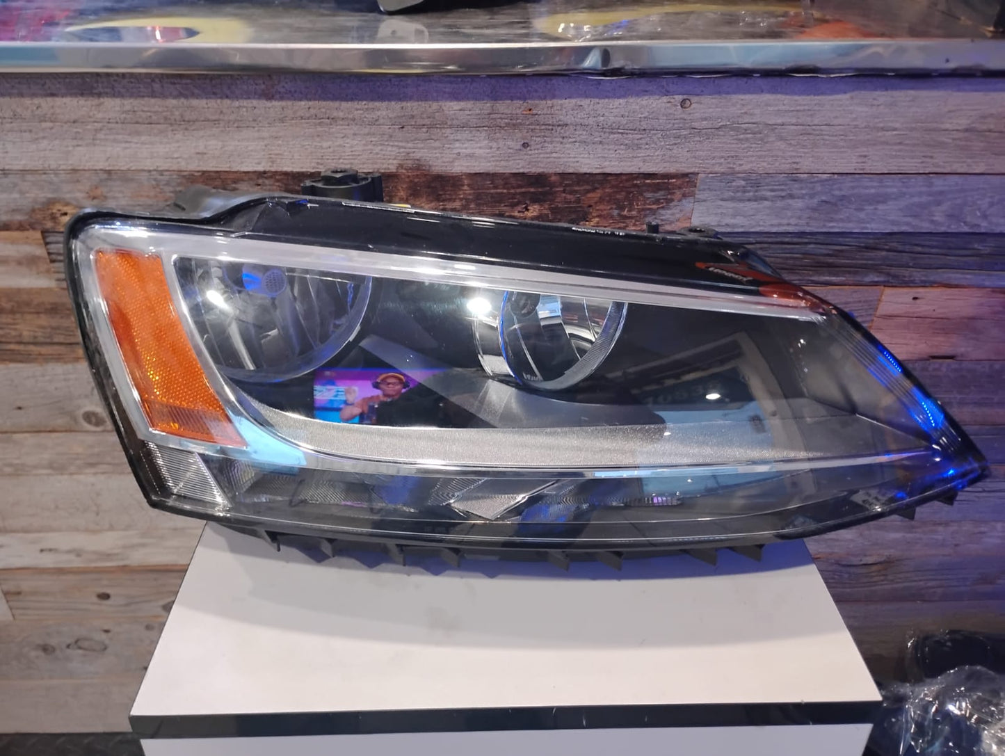 VOLKWAGEN JETTA 2011 2016 PASSAGER RT Headlamp assy composite Sedan