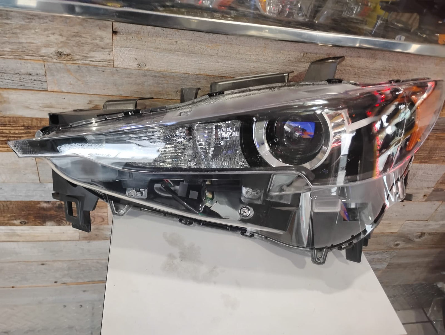 MAZDA CX-5 2017 2021 DRIVER SIDE  Headlamp assy composite w/o Adaptive Lamps