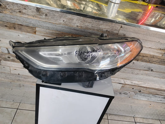 FORD FUSION 2017 2020 LT Headlamp assy composite Halogen; w/Signature Lighting