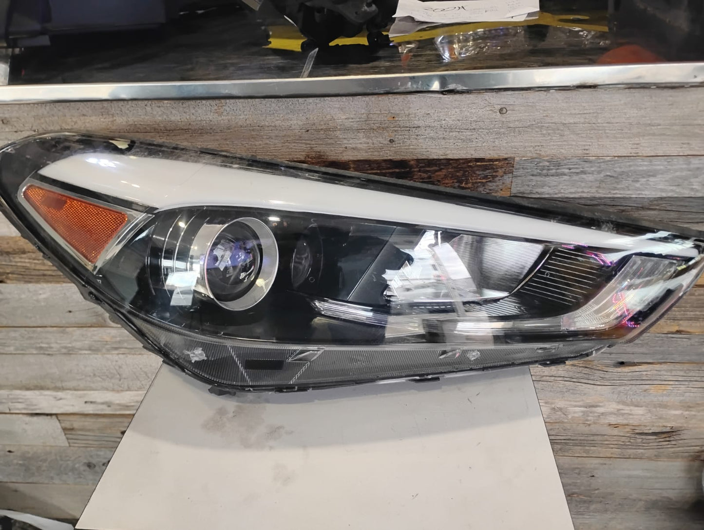 HYUNDAI TUCSON 2016 2018 PASSENGER RT Headlamp assy composite Halogen; w/LED Position Lamp