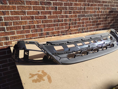 VOLKSWAGEN TIGUAN 2018 2021 Front LOWER bumper cover